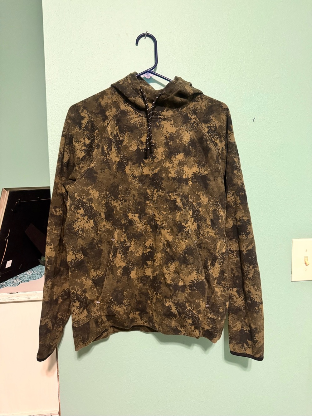Old Navy Olive Green and Dark Brown Camouflage Pullover Hoodie